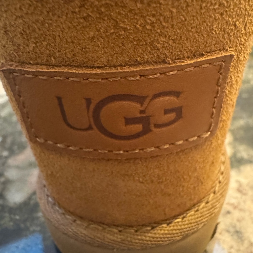 UGG Women's Classic Femme Round Toe Boots